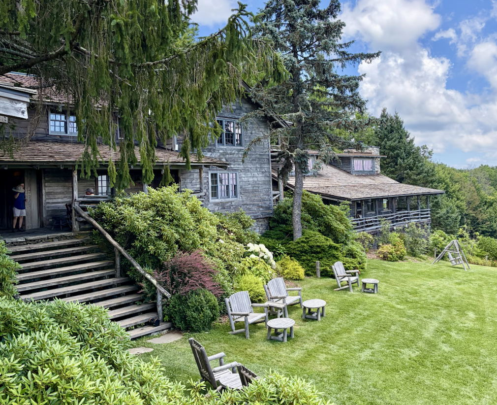 Spend a weekend at this bougie mountain all-inclusive less than 3 hours from Charlotte