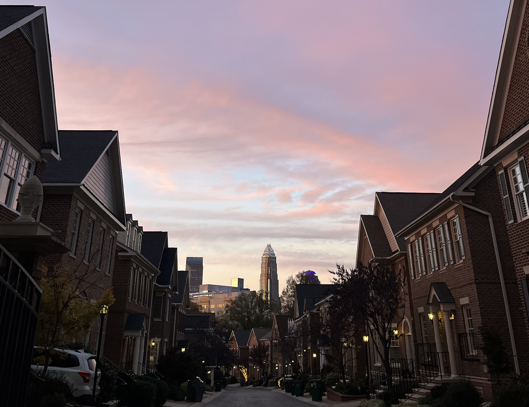Who has the upper hand in Charlotte real estate?